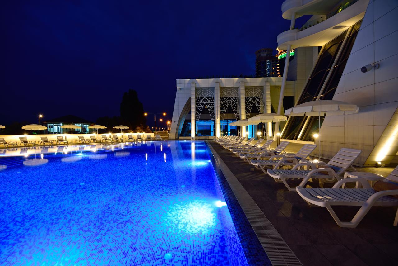 The Grand Gloria Hotel Batumi Exterior photo